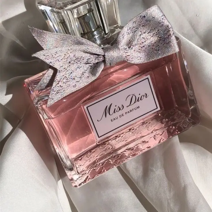 Miss Dior Eau De Parfum 100ml's photo #1