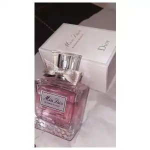 Miss Dior Eau De Parfum 100ml miniatura 2